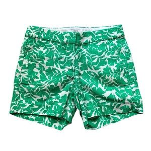 J.Crew Green and White Leaf Tropical Print Basket Weave Shorts Women's size 0